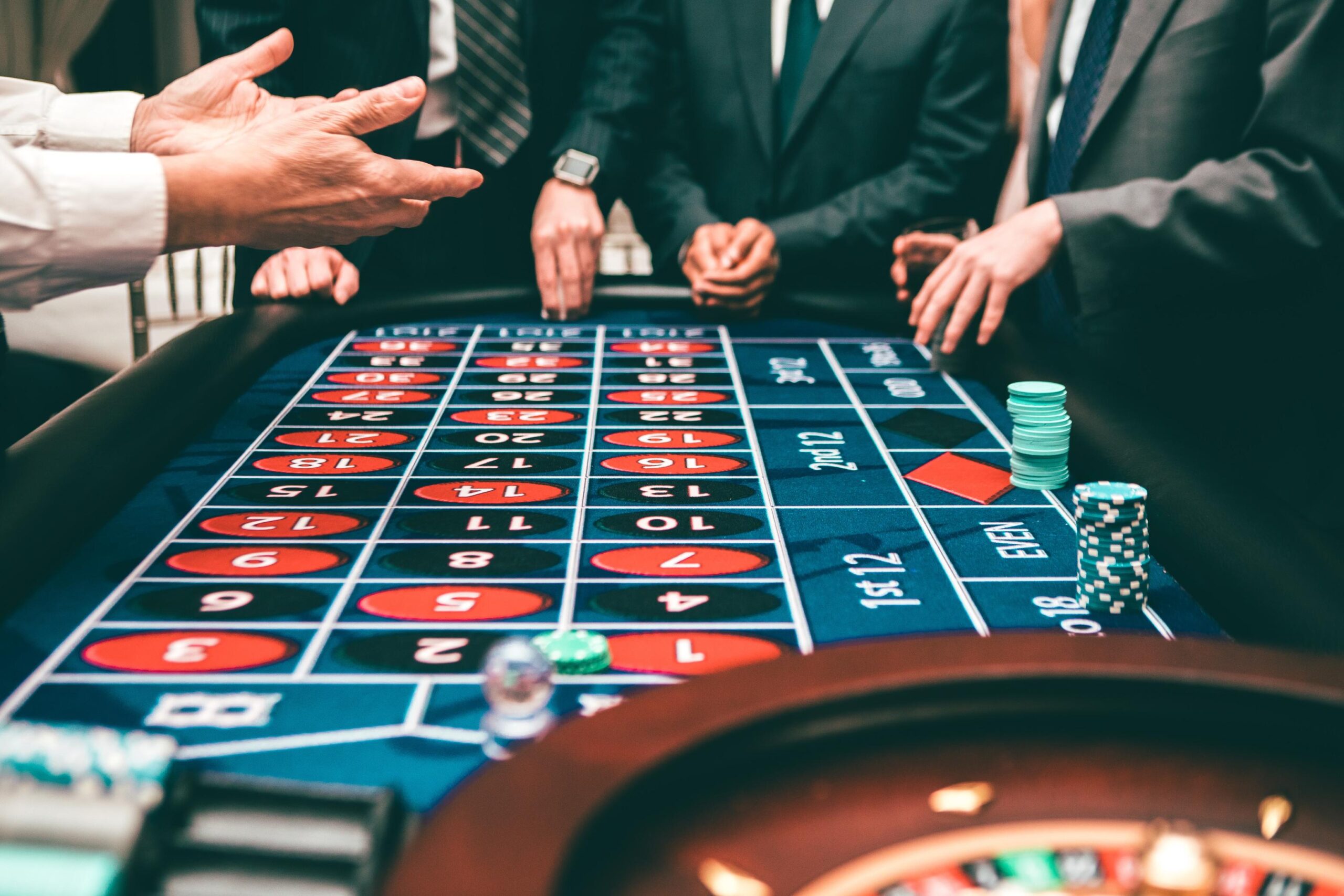 The Most Popular Casino Games and How to Play Them